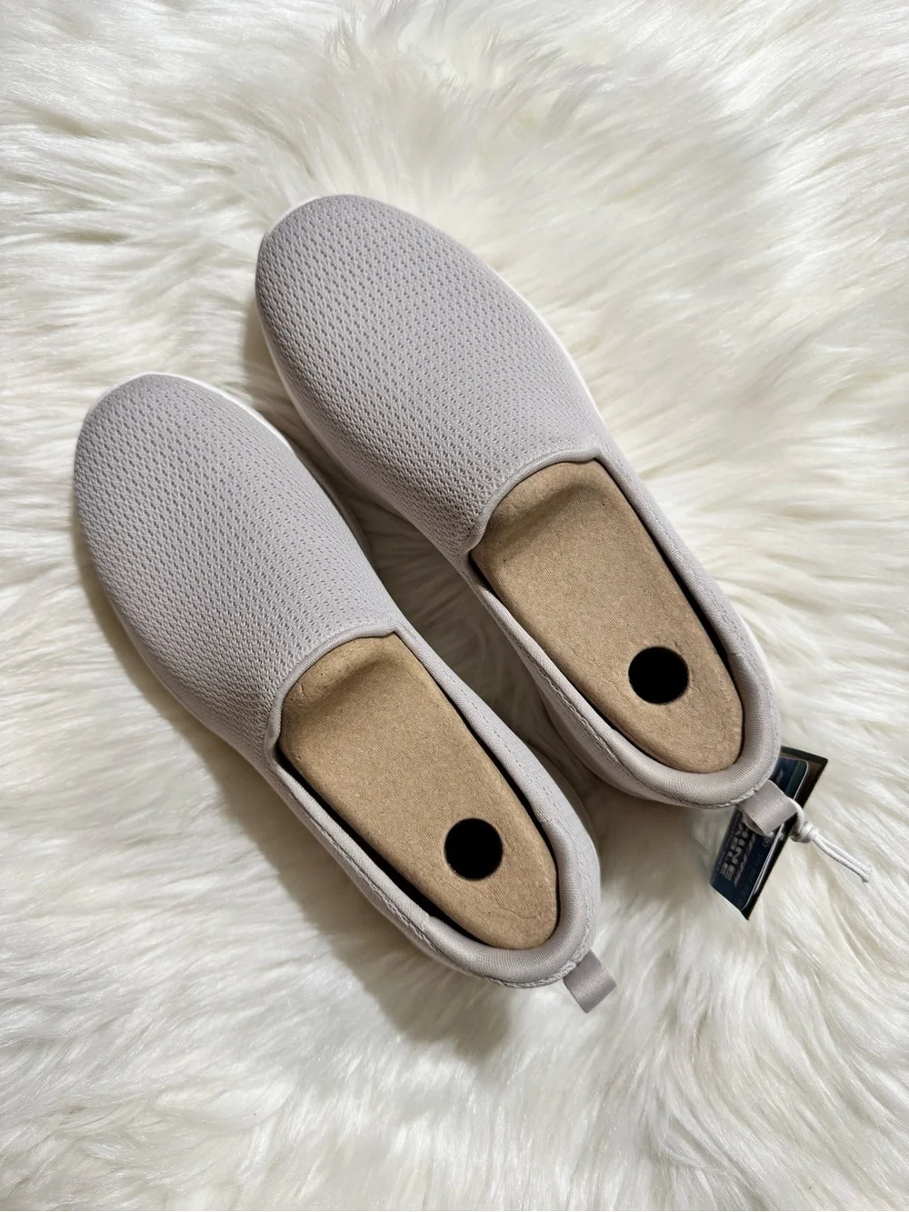 Skechers || Go Walk Joy Aurora